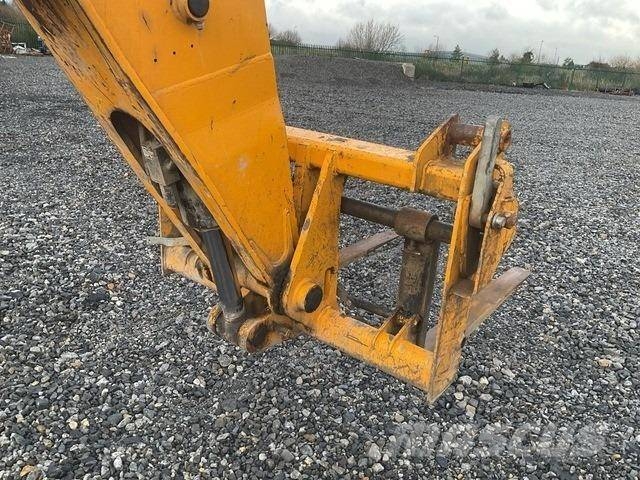 JCB 540V180 Teleskopiskie manipulatori