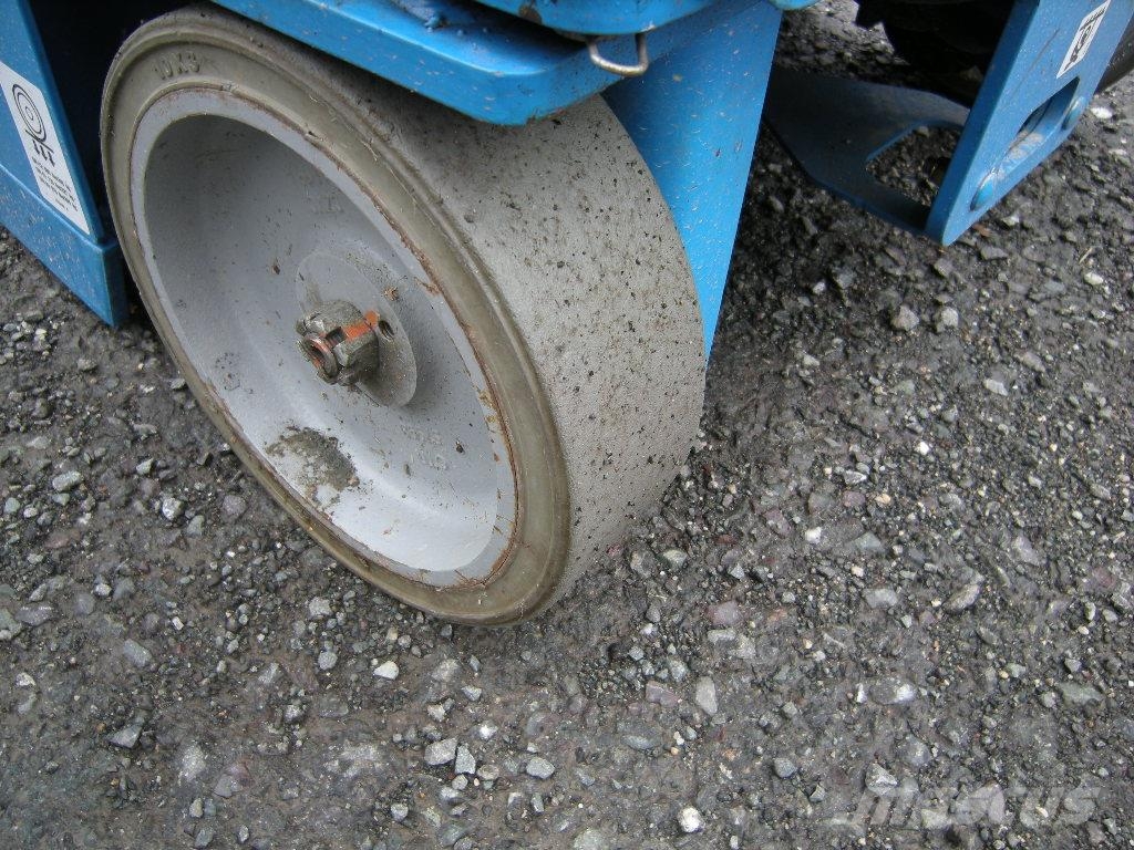 Genie GR-15 Další zvedače a plošiny