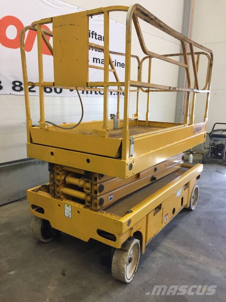 Haulotte Compact 10 Schaarhoogwerkers