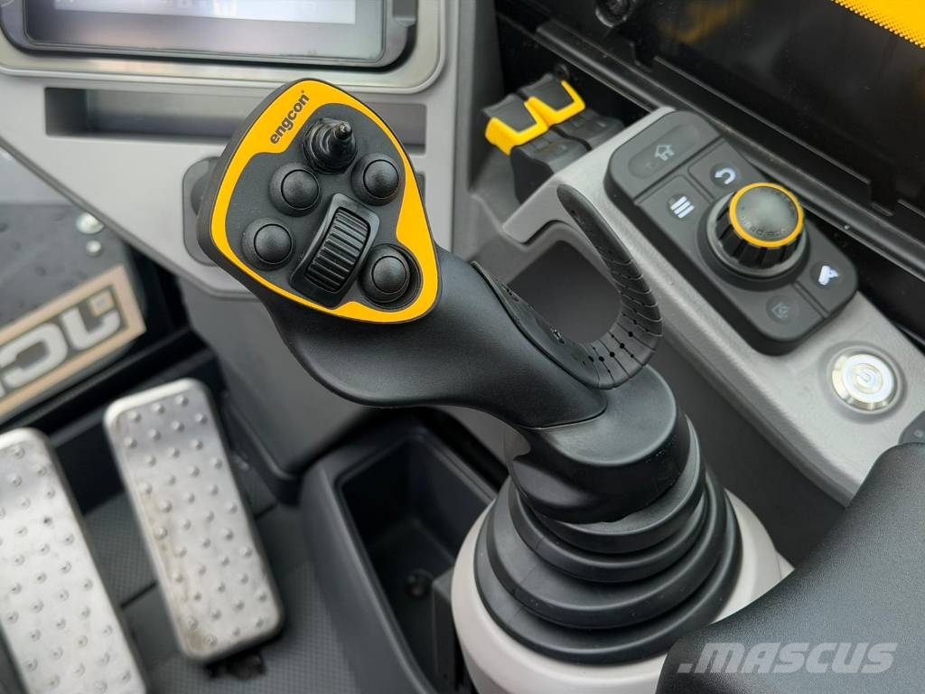 JCB 110 W Hydradig / Engon / Pyöräohjaus / Rasvari / Wielgraafmachines