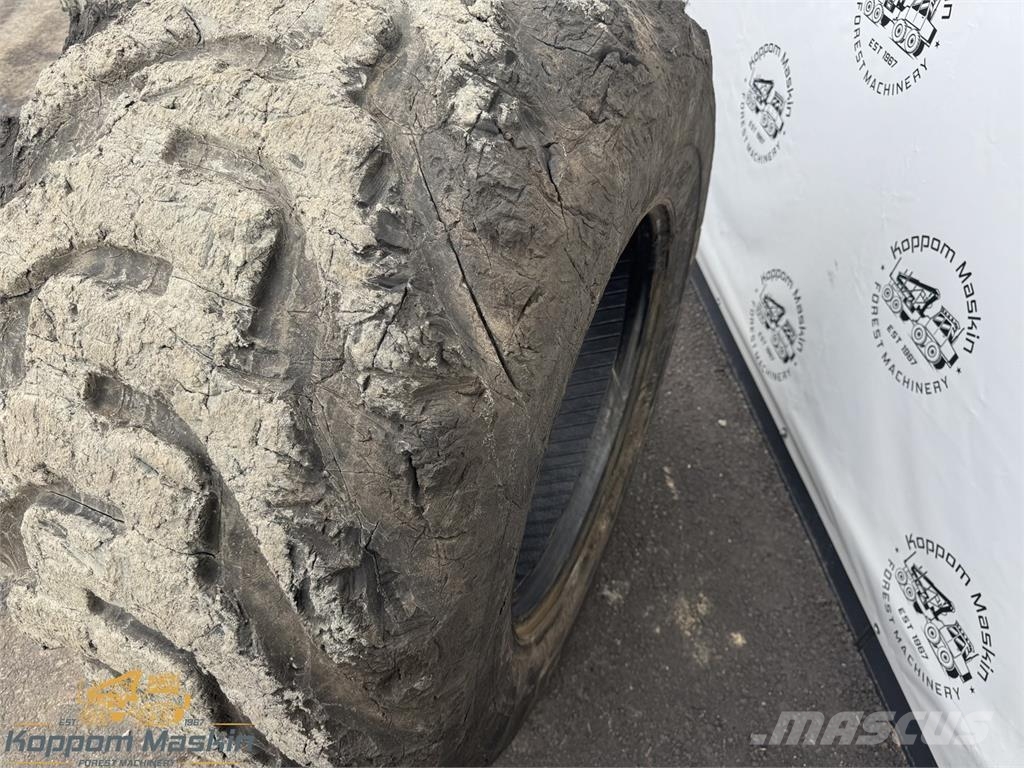 Nokian Fkf2 710/45x26,5 Used/Beg Banden, wielen en velgen