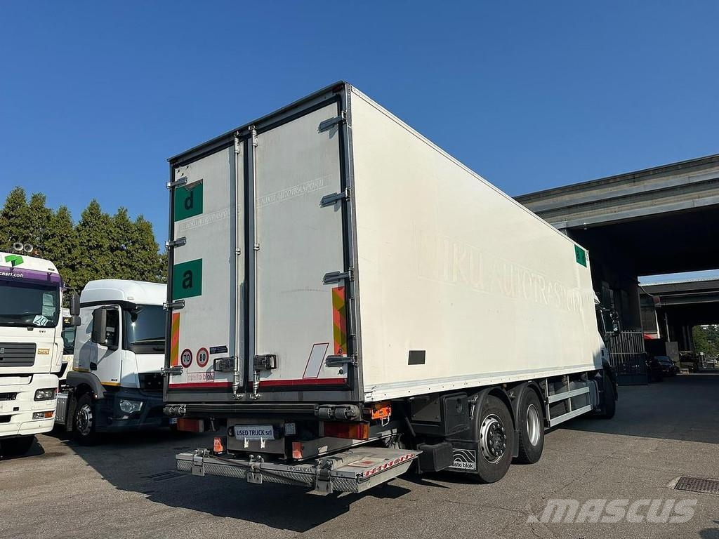 Iveco Stralis 360 شاحنات بدرجة حرارة قابلة للضبط