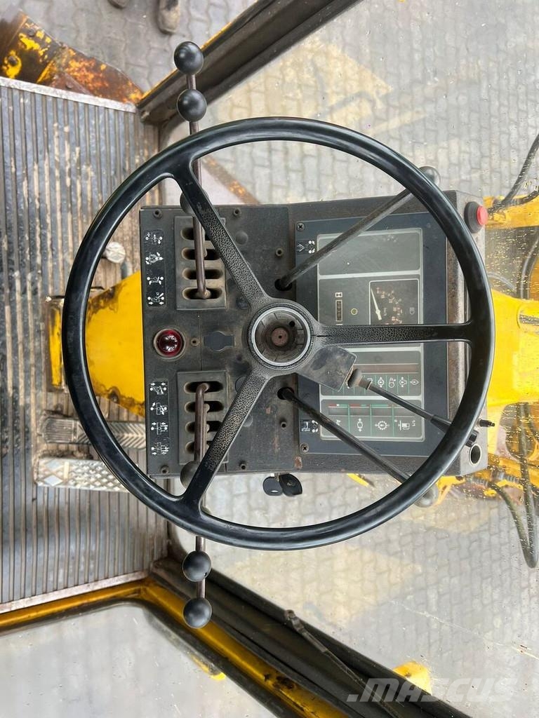 O&K F 106 A Tiehöylät