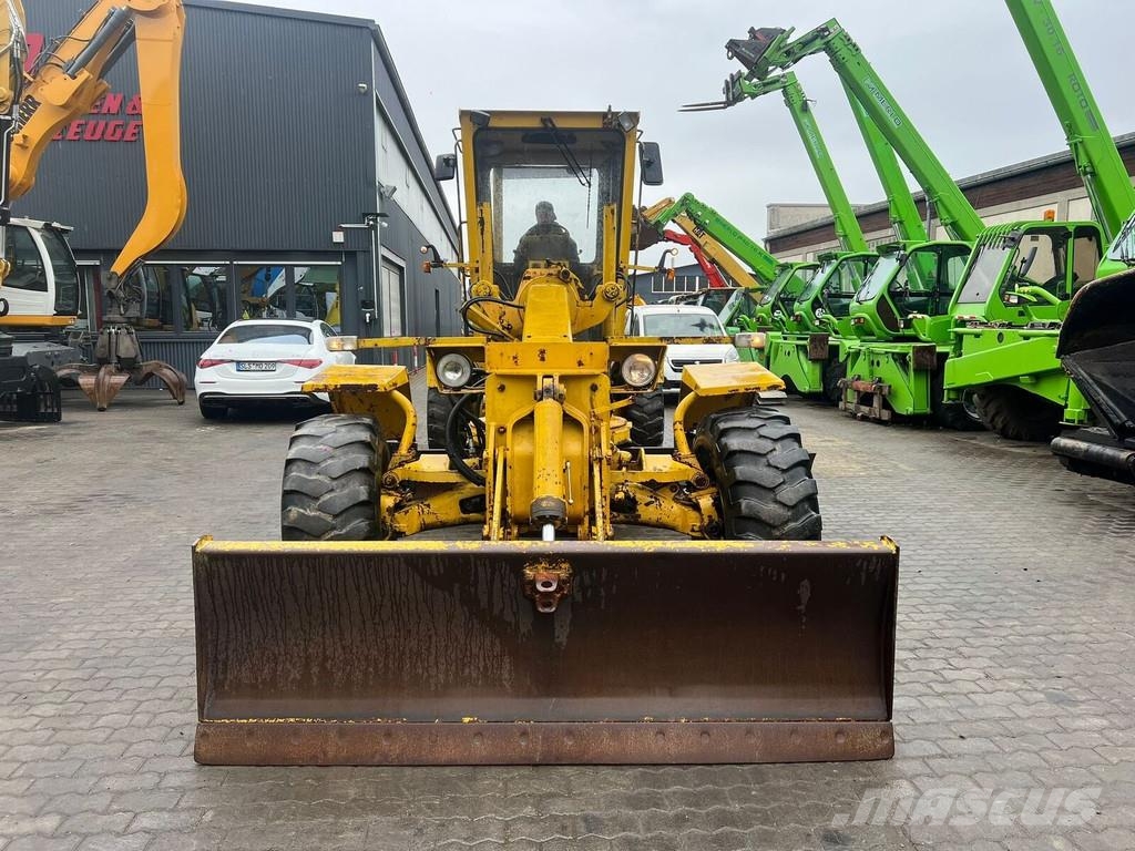 O&K F 106 A Tiehöylät