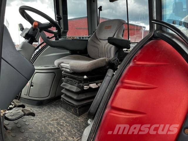 Valtra T 162 D الجرارات