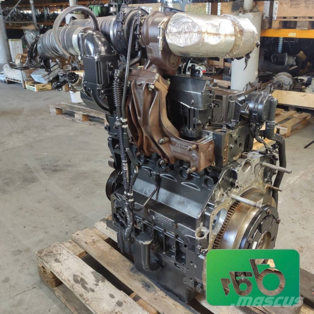 Claas Scorpion 9055 Deutz TCD 4.1 L4 04503190R Engine エンジン