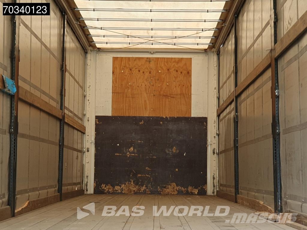 Lecitrailer 3E20 3 axles Lift Axle Hardwood Omega SAF Tents puspiekabes
