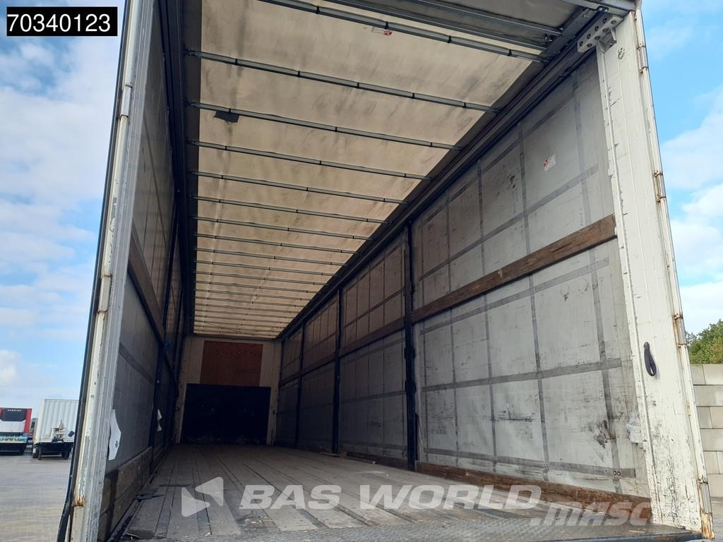 Lecitrailer 3E20 3 axles Lift Axle Hardwood Omega SAF Tents puspiekabes