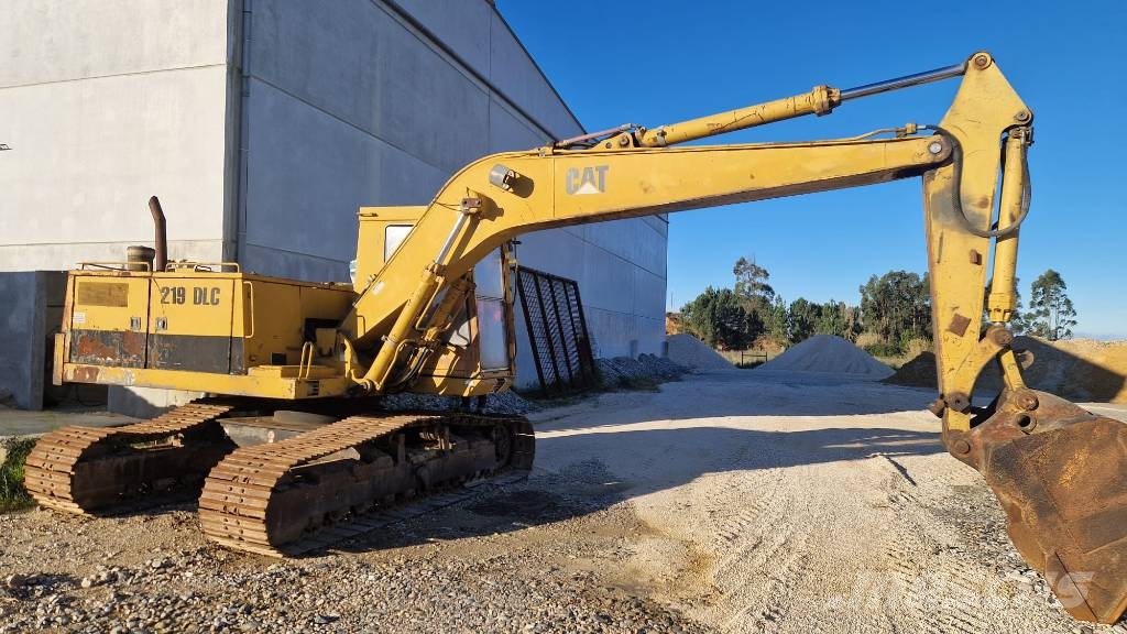 CAT 219 D LC Rupsgraafmachines