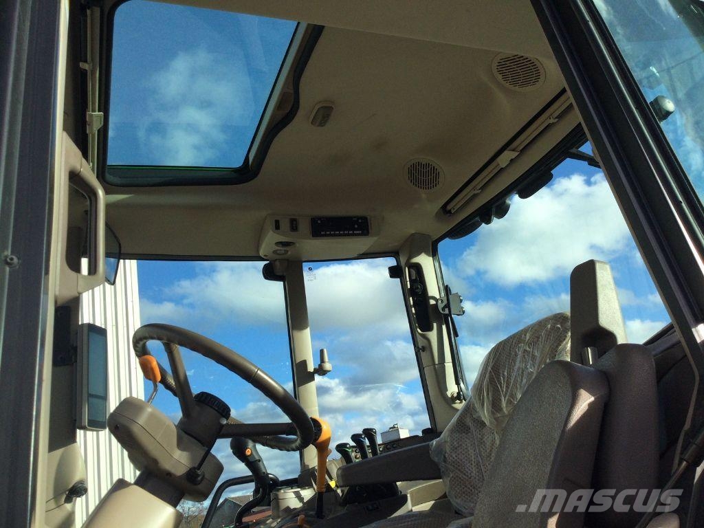 John Deere 6110M Tractors