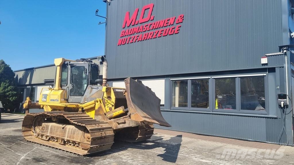 Komatsu D 61 PX 15F0 / AC Buldozer sobre oruga