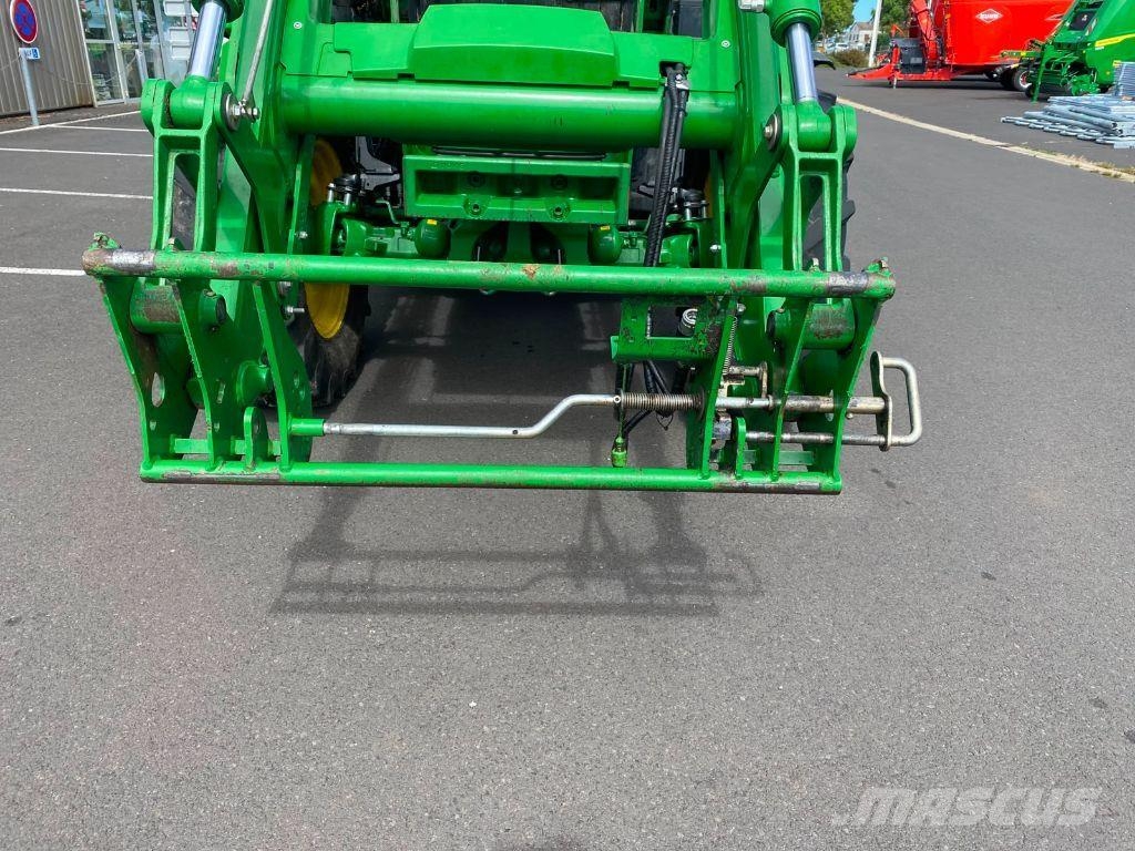 John Deere 6130M AUTO POWER Traktori