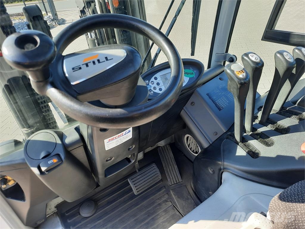 Still RX60-40 Electric forklifts