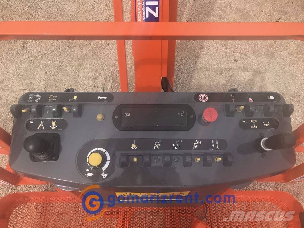 JLG 460 SJ Колінчаті підйомники