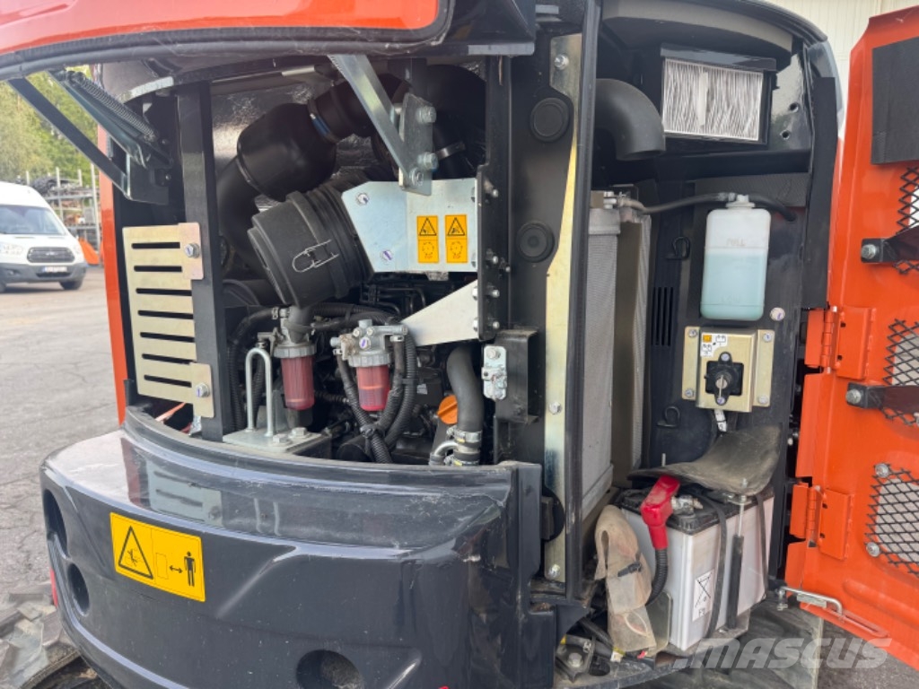 Hitachi ZX 26 U-6 CR حفارات صغيرة أقل من 7 طن (حفارات صغيرة)