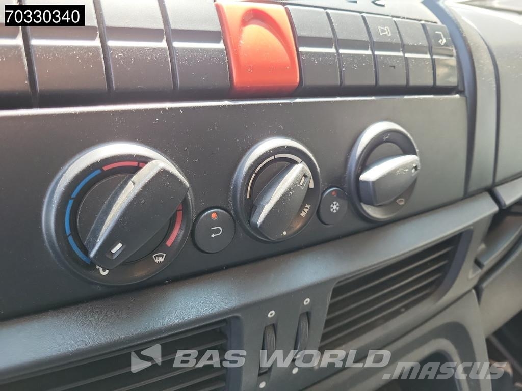 Iveco Eurocargo 120E220 4X2 12tonner 1500kg Ladebordwand شاحنات ذات هيكل صندوقي