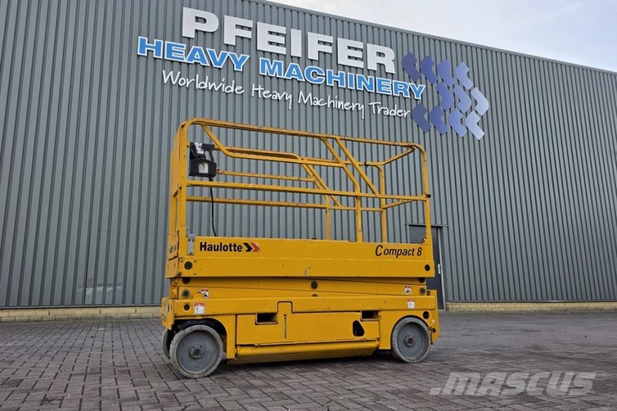 Haulotte Compact 8 As-Is, Electric, 8.2m Working Height, 35 シザースリフト