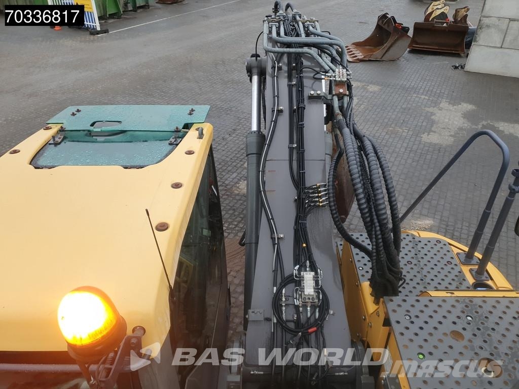 Volvo ECR235 E L Excavadoras sobre orugas