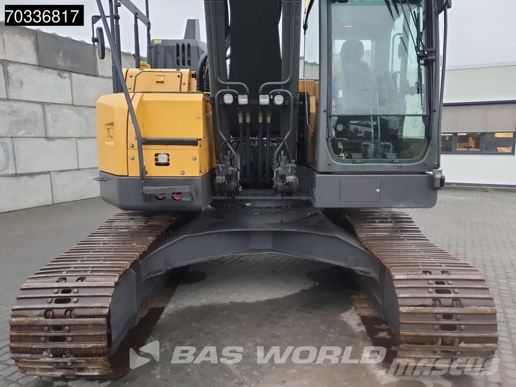 Volvo ECR235 E L Excavadoras sobre orugas