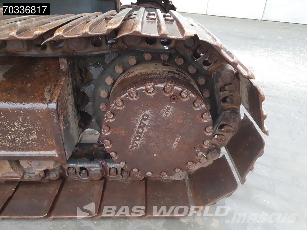 Volvo ECR235 E L Bageri guseničari
