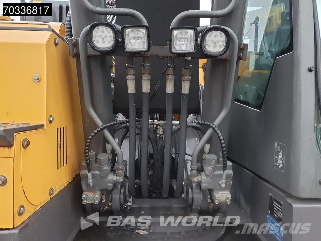 Volvo ECR235 E L Excavadoras sobre orugas