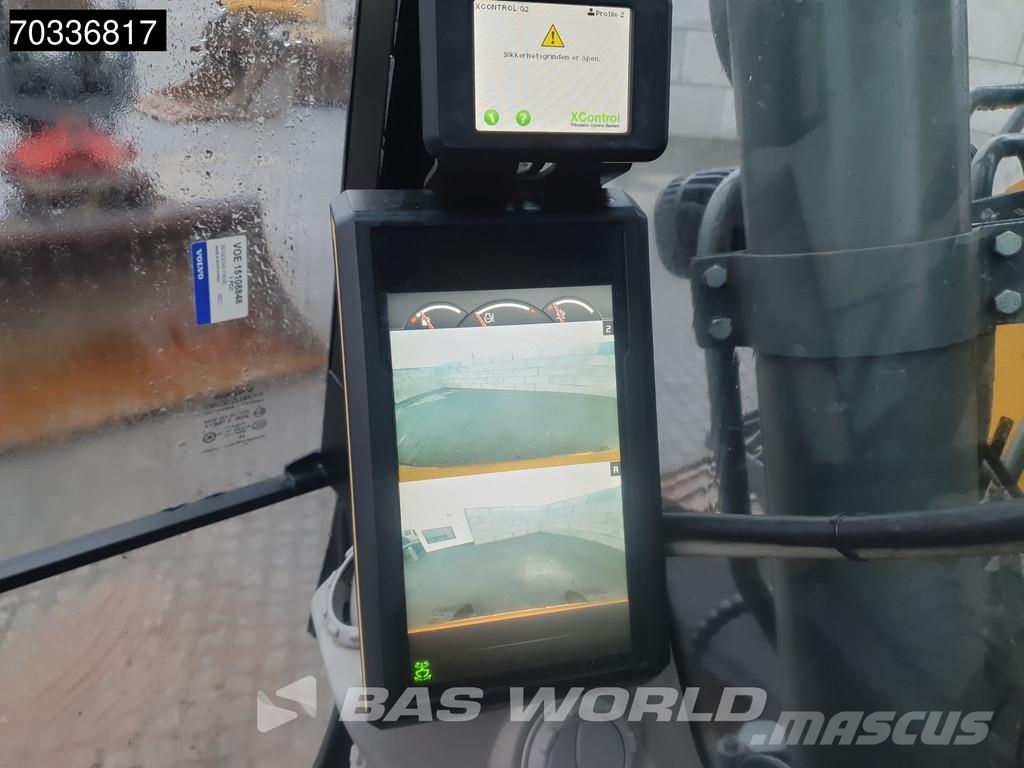 Volvo ECR235 E L Excavadoras sobre orugas