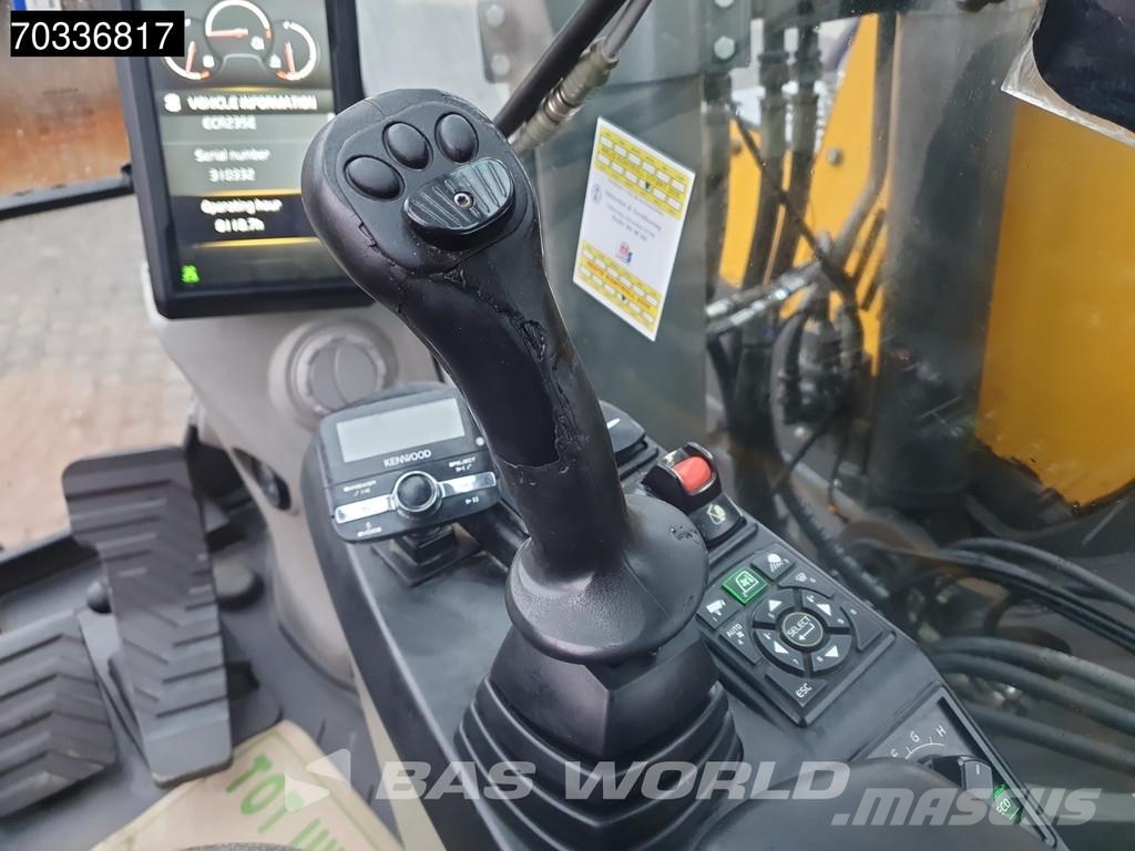 Volvo ECR235 E L Excavadoras sobre orugas