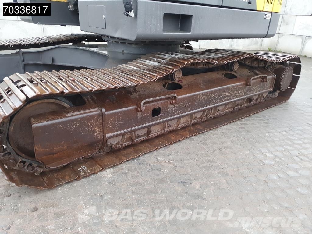 Volvo ECR235 E L Excavadoras sobre orugas