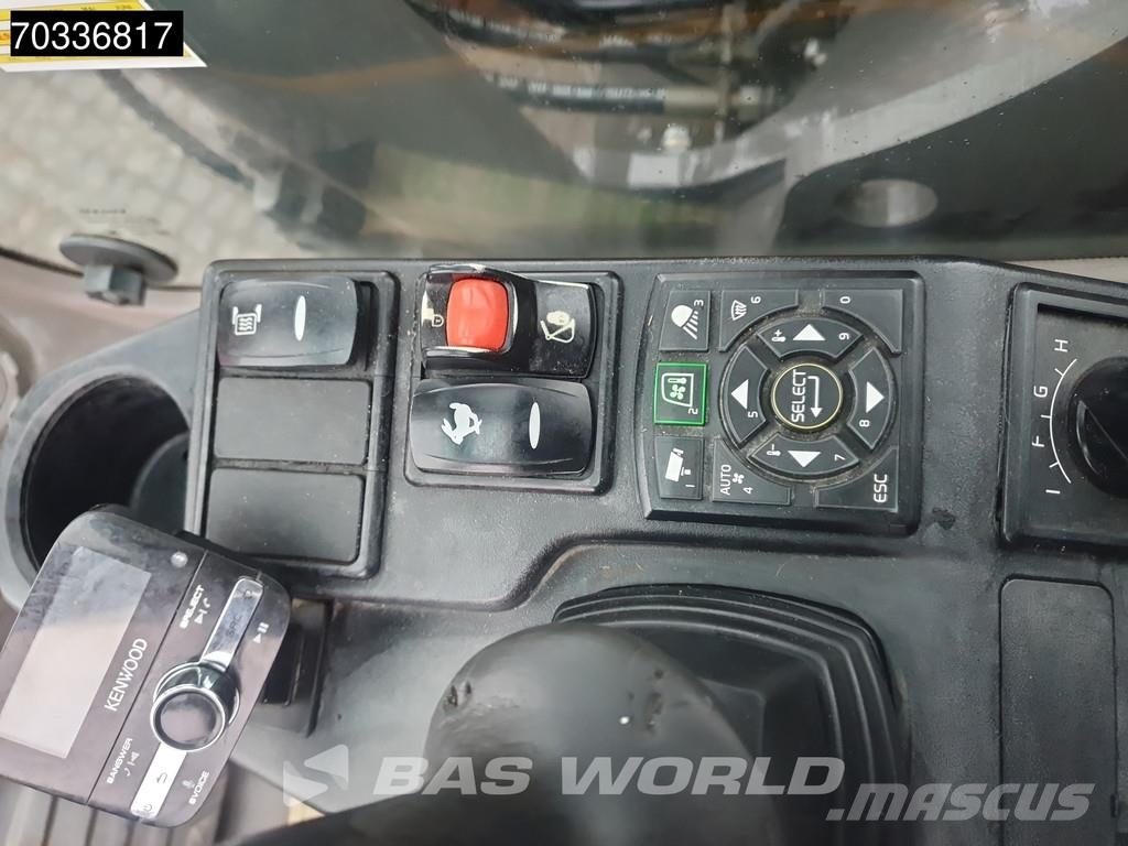 Volvo ECR235 E L Excavadoras sobre orugas
