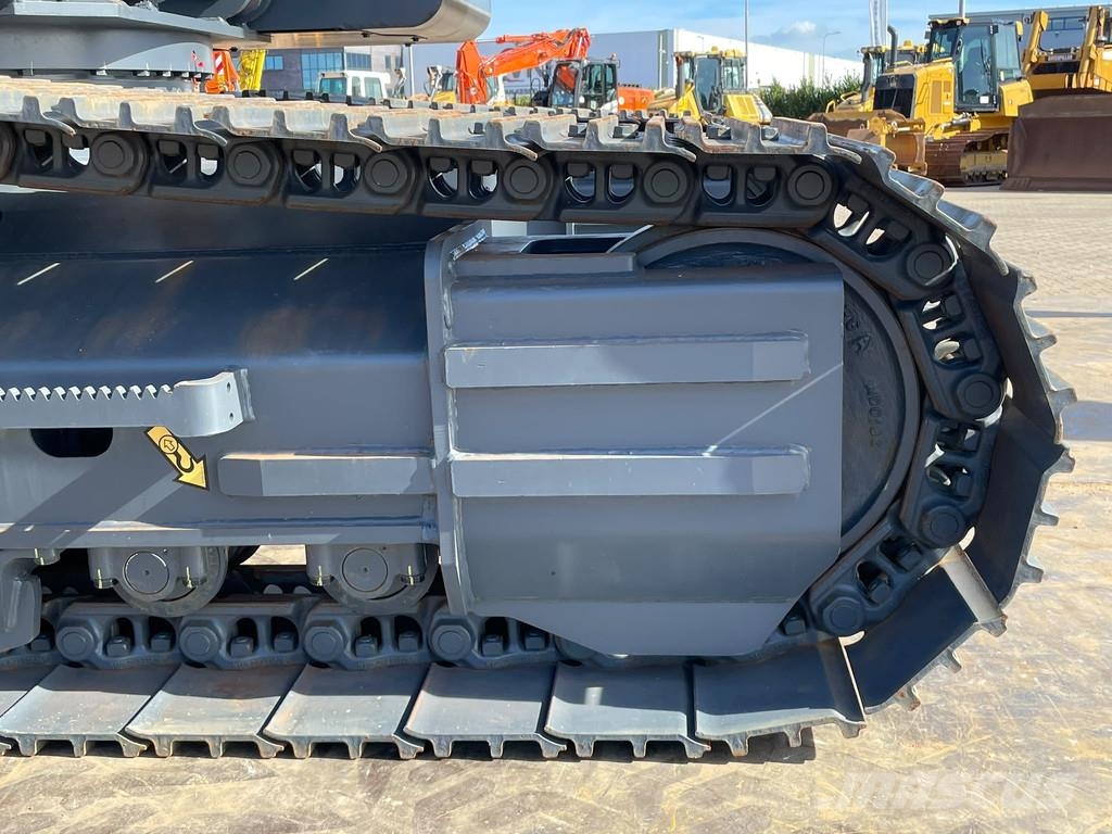 Hyundai R215L Гусеничні екскаватори