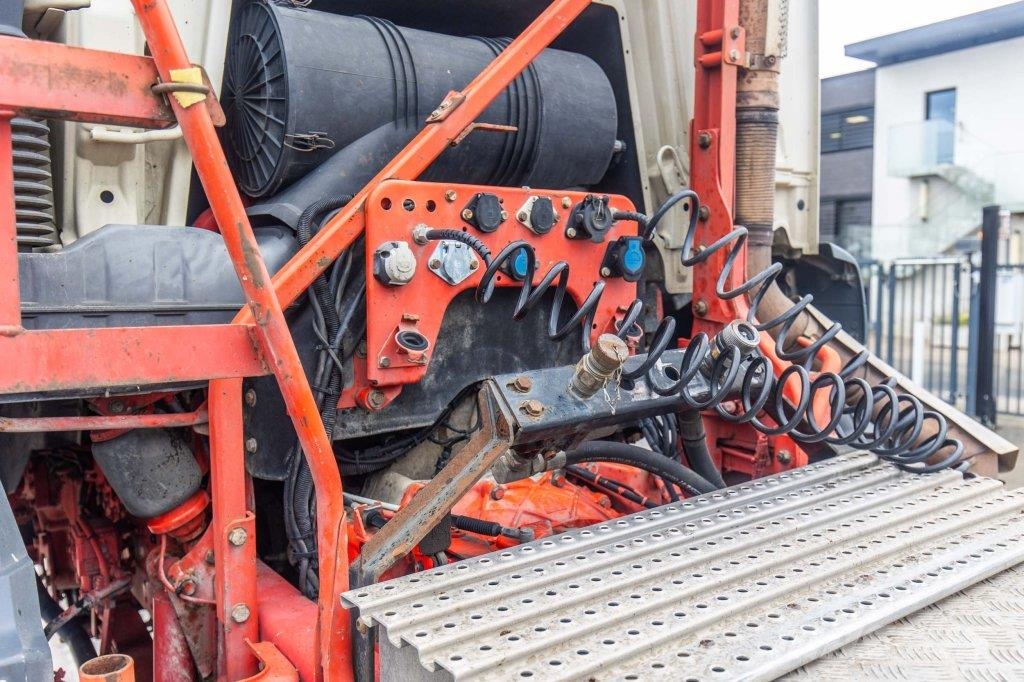 MAN TGS 33.480 BLS-6x6 Autotractoare
