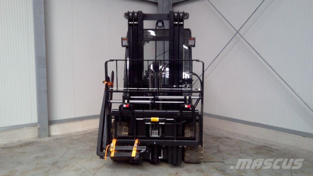 EP Equipment CPD50L1S Elektriskie autoiekrāvēji