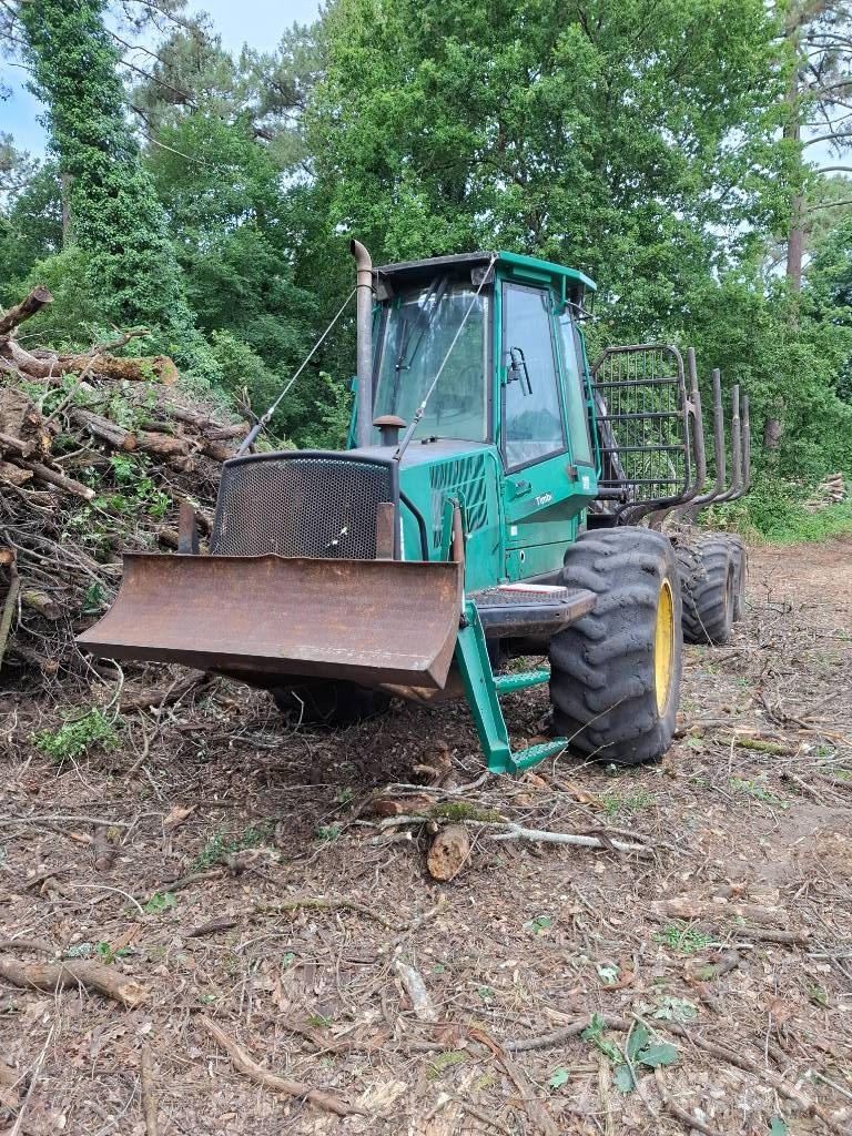 Timberjack 1110D شاحنات