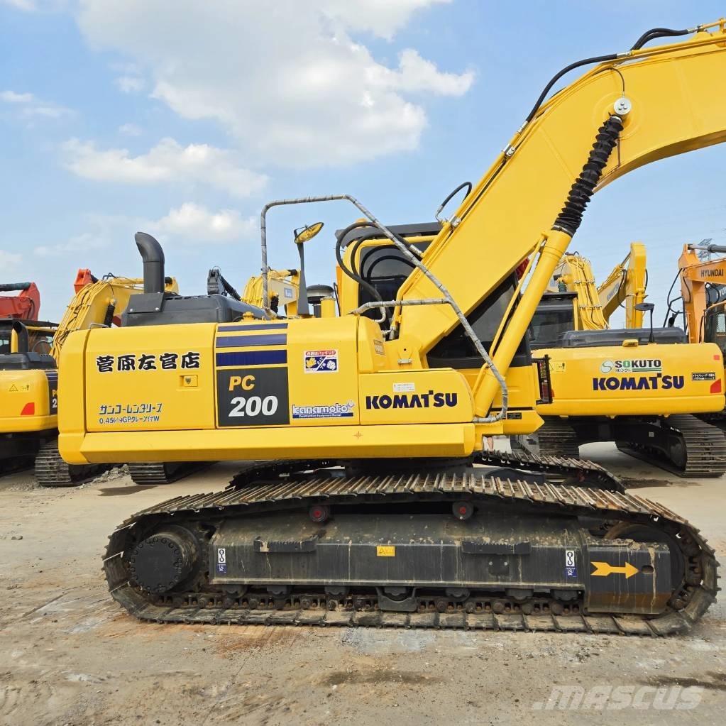 Komatsu PC 200-8 Εκσκαφείς με ερπύστριες