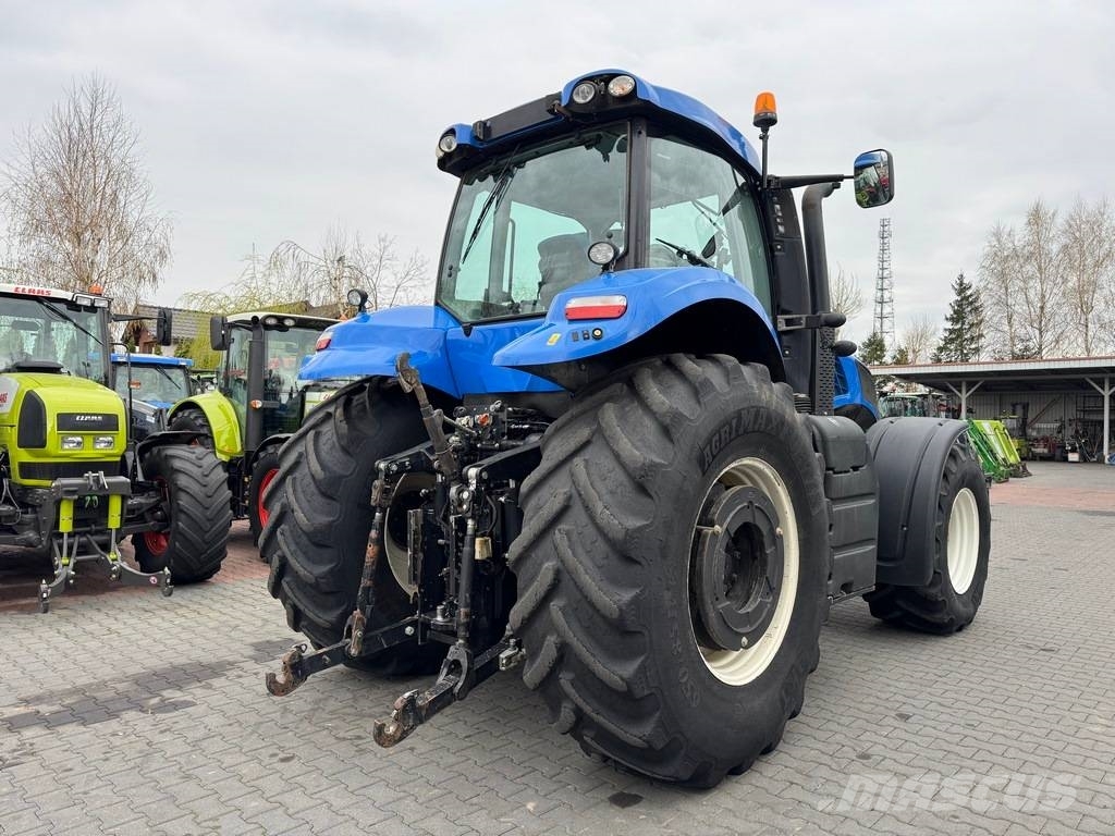 New Holland T8.330 ULTRA COMMAND Traktorid