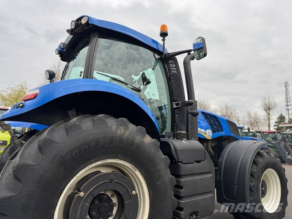 New Holland T8.330 ULTRA COMMAND Traktorid