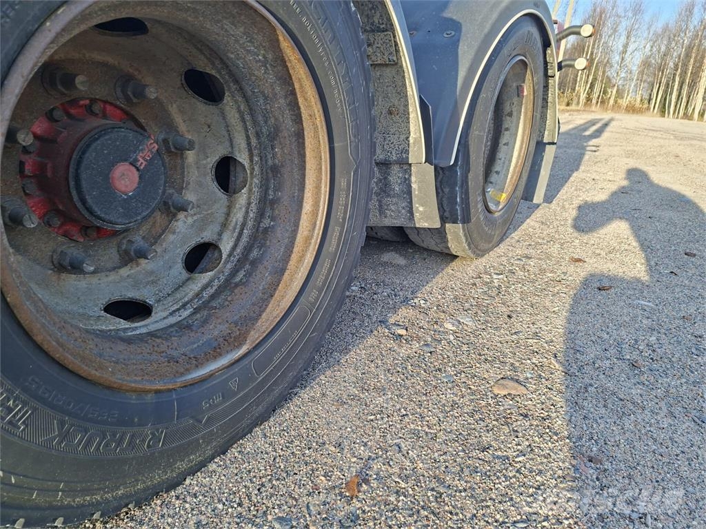 Närko D5 Rönkszállító pótkocsik