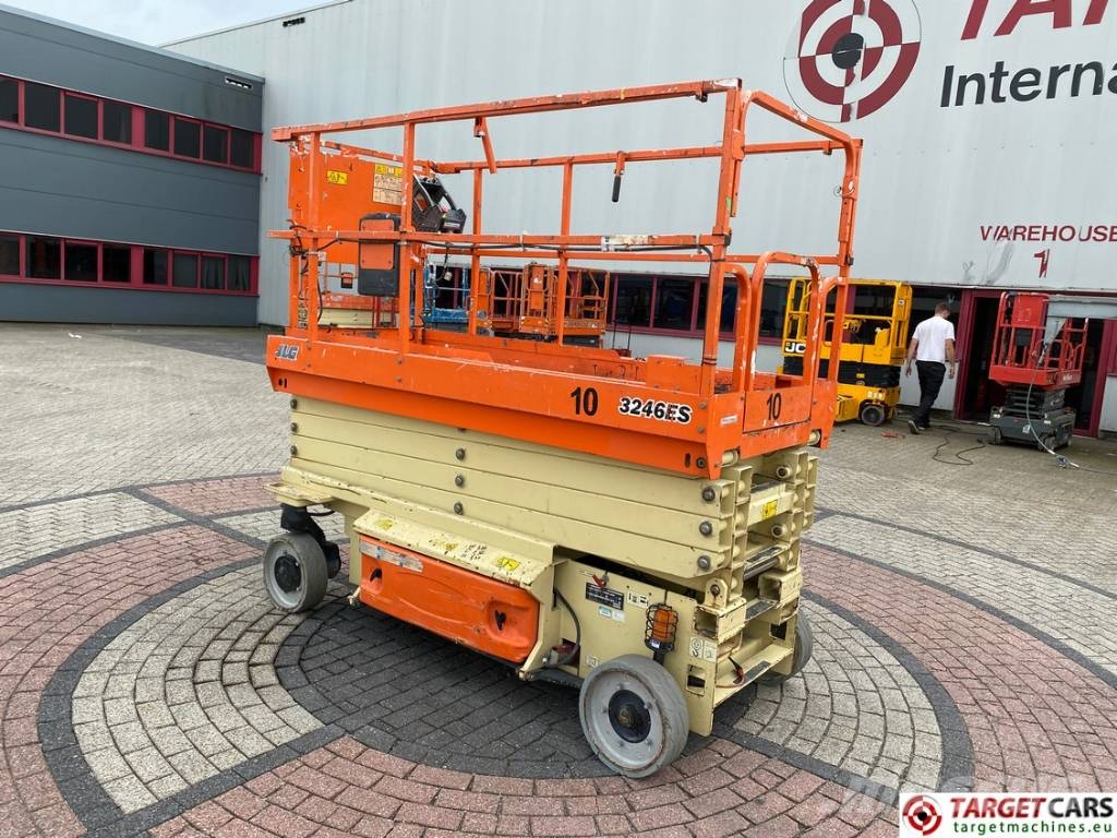 JLG 3246ES Electric Scissor Work Lift 1168cm Käärtõstukid