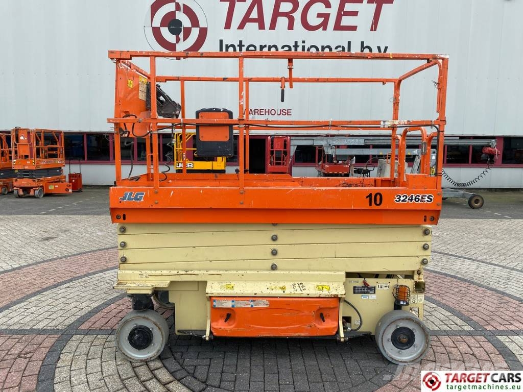 JLG 3246ES Electric Scissor Work Lift 1168cm Käärtõstukid