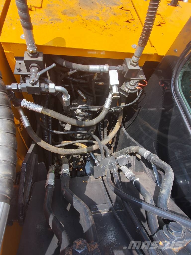 Hyundai 150W-9T حفارات بعجل