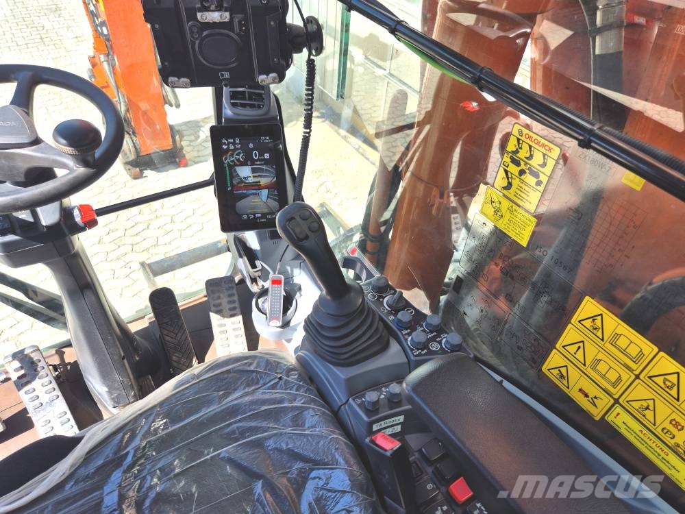 Hitachi ZX 180 W-7 حفارات بعجل
