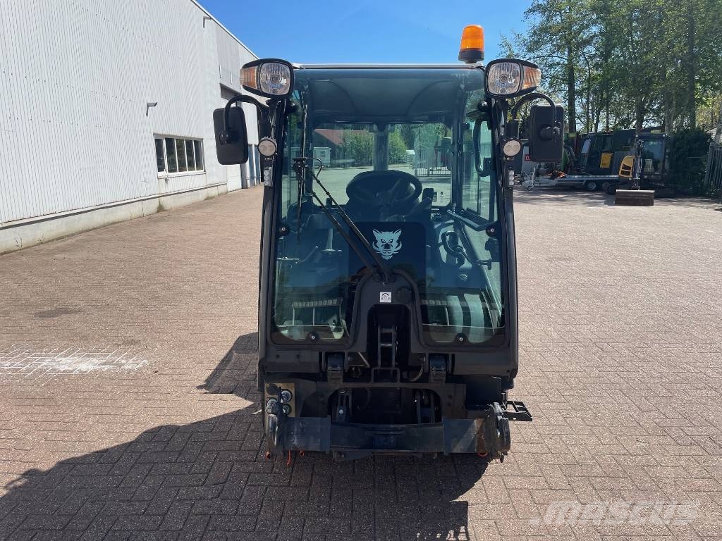 Multihog CL55 Werktuigendrager Vozila za prijevoz opreme za rad