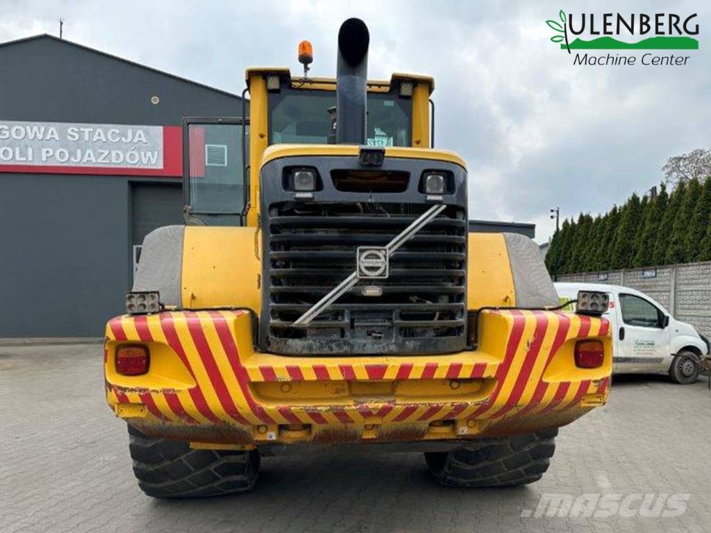 Ładowarka kołowa Volvo L 120 F ホイールローダー・タイヤショベル