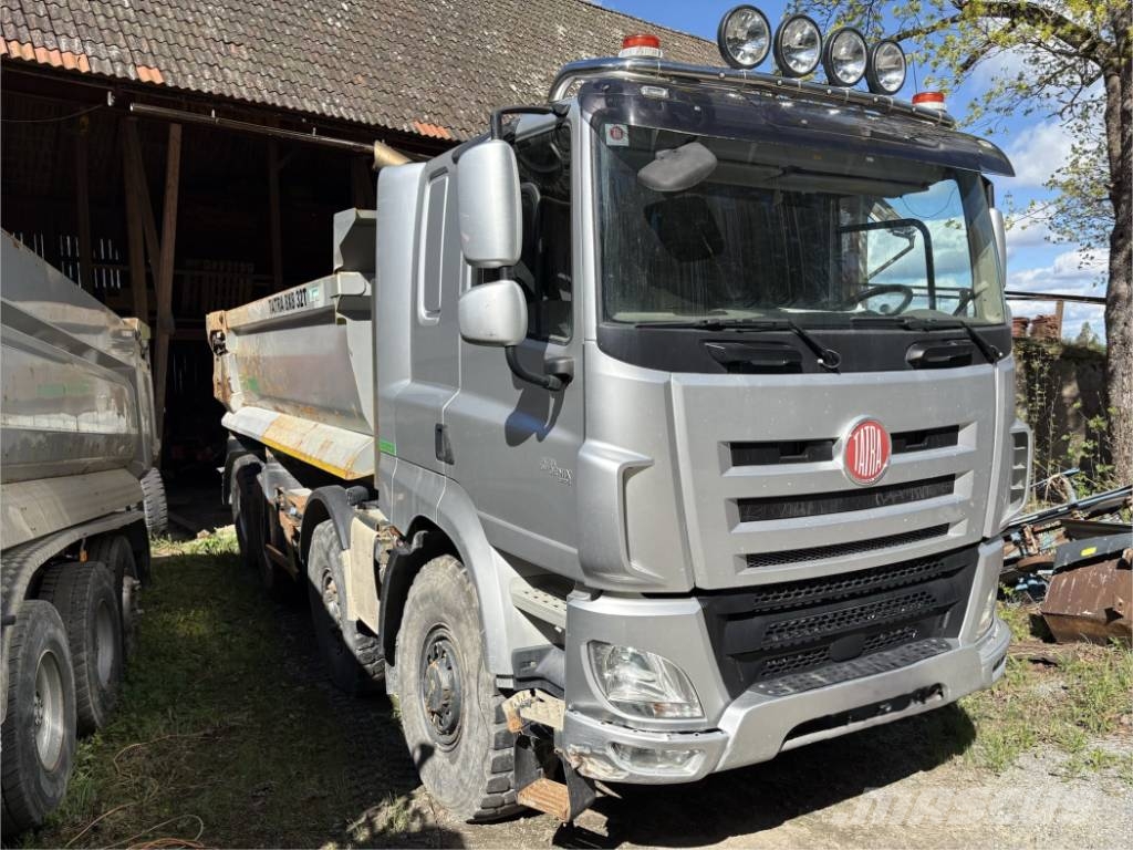 Tatra Phoenix Tippbilar