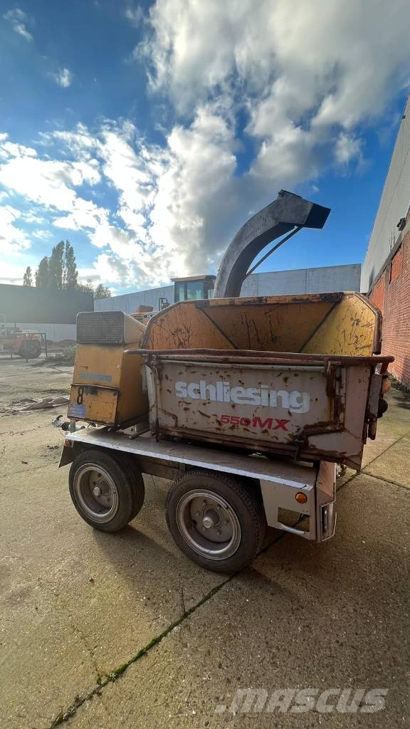 Schliesing 550 MX Drobilci lesa