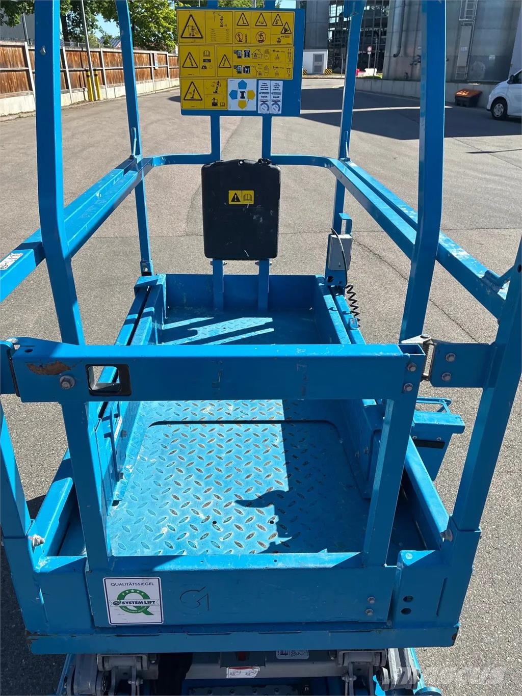Genie GS 1432m Ножични работни платформи