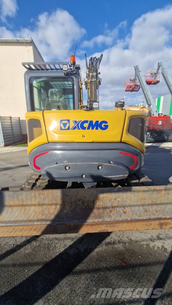 XCMG XE 80 E Midikaivukoneet 7t - 12t