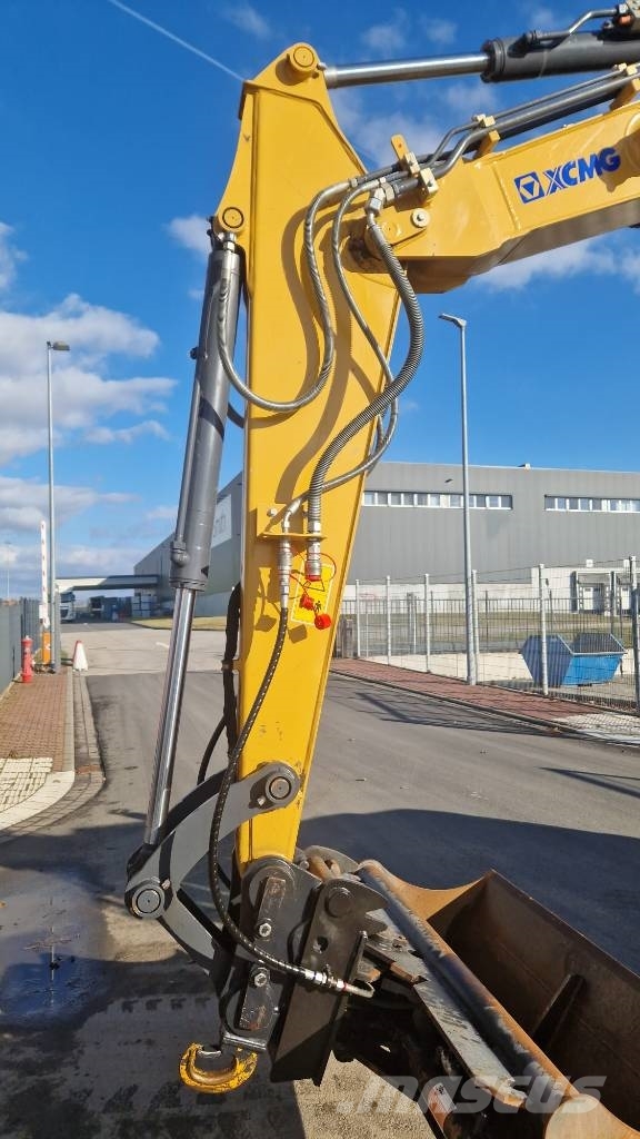 XCMG XE 80 E Midikaivukoneet 7t - 12t
