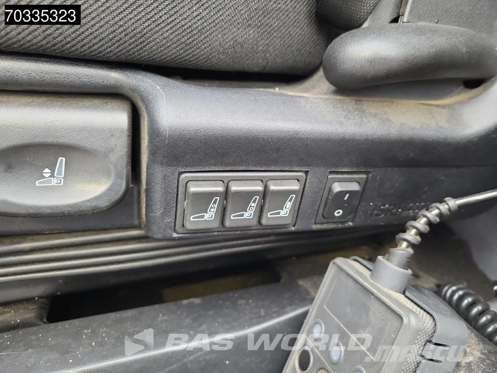 Iveco Eurocargo 75E190 4X2 8tonner 1000kg Tailgate Autom Camiones de caja de lona