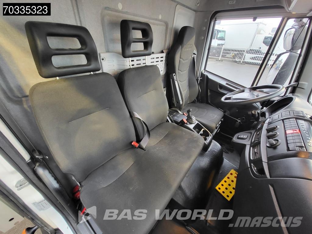 Iveco Eurocargo 75E190 4X2 8tonner 1000kg Tailgate Autom Camiones de caja de lona